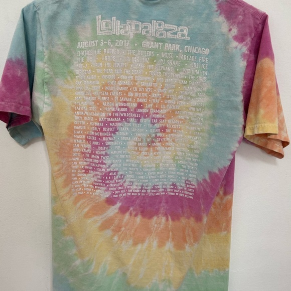 2017 Lollapalooza Tie Dye Grant Park Chicago Graphic T-Shirt Size Small - Picture 3 of 10